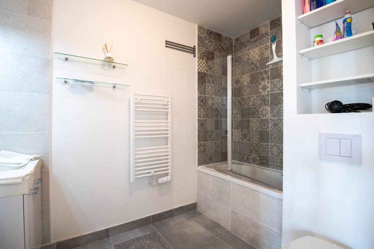 Studio Cosy Et Spacieux Tours Exteriör bild